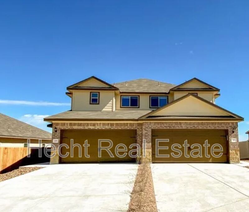 Foto principal - 3419 Haylee Grace Pl