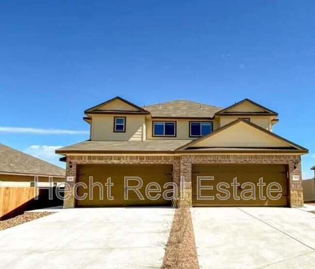 Foto del edificio - 3417 Haylee Grace Pl