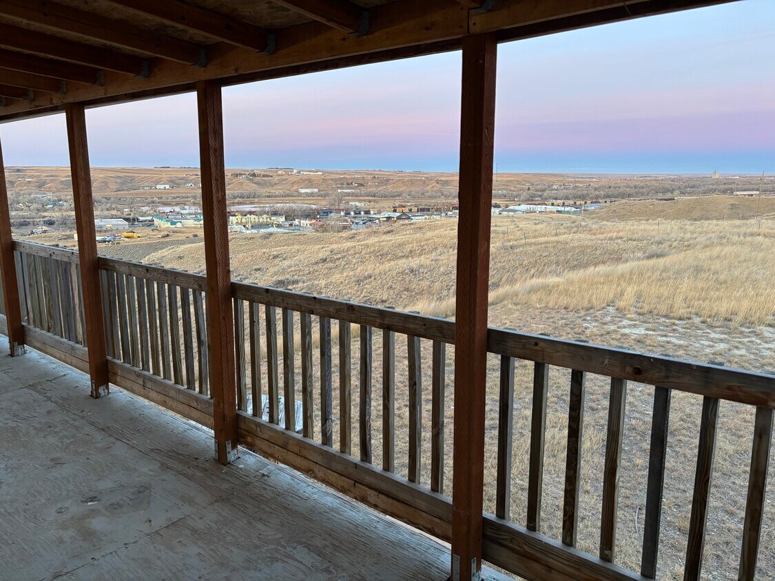 Foto principal - 425 8th Ave W