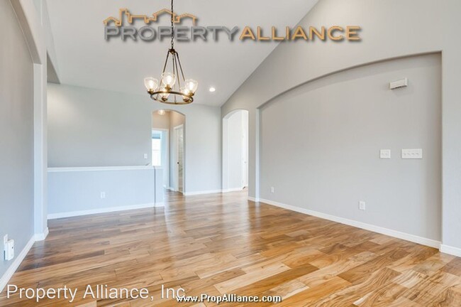 Building Photo - 3 br, 3 bath House - 22165 E. Euclid Drive