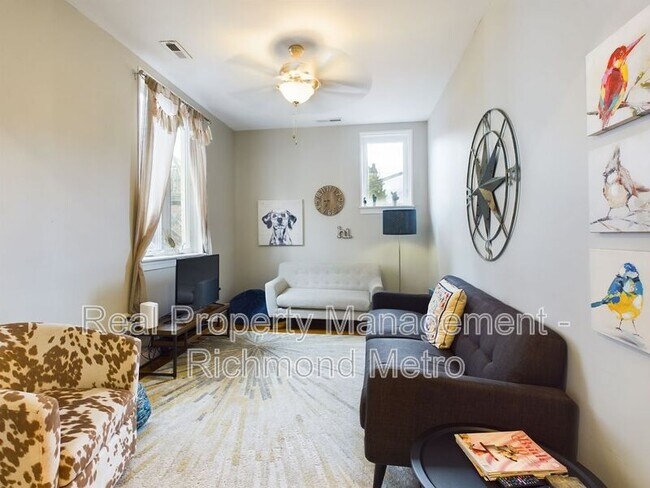 Foto del edificio - 406 W Franklin St