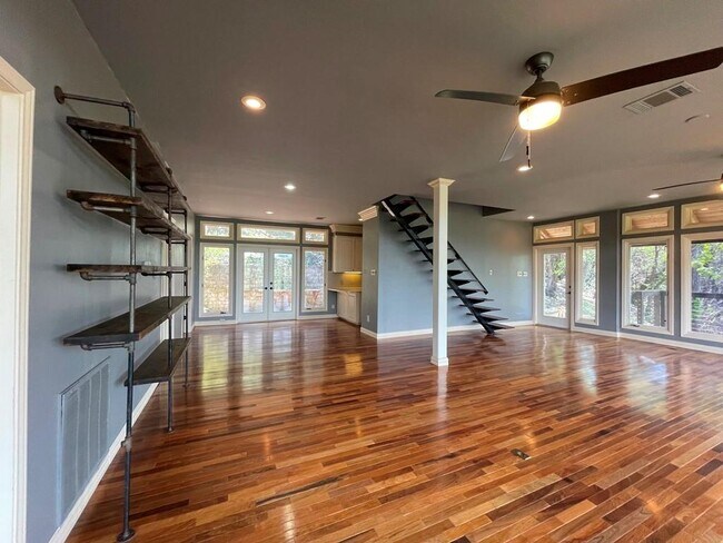 Foto del edificio - 16317 Fisher Hollow Trail