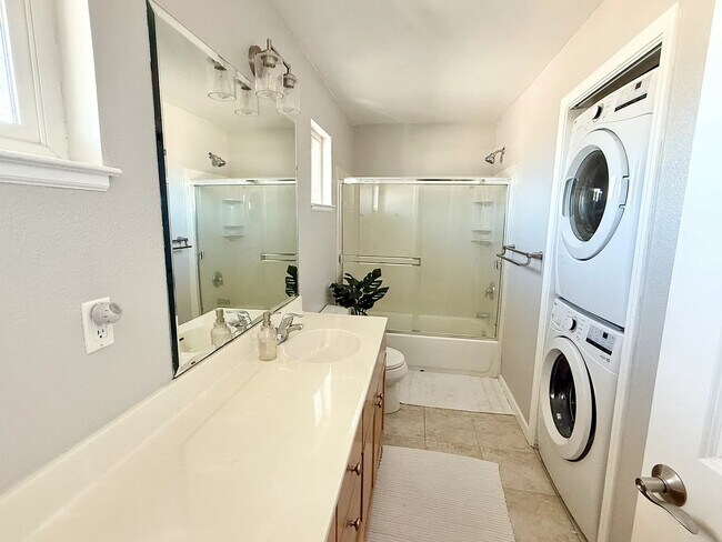 Foto del edificio - 142 Cherry St