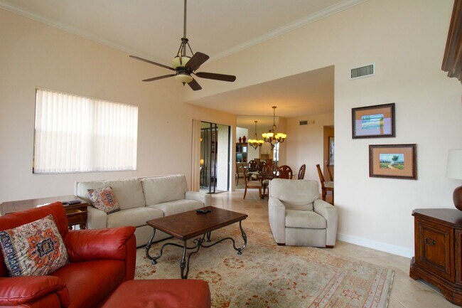 Foto del edificio - ***PELICAN BAY***CALAIS***ANNUAL OR SEASONAL***FULLY FURNISHED***