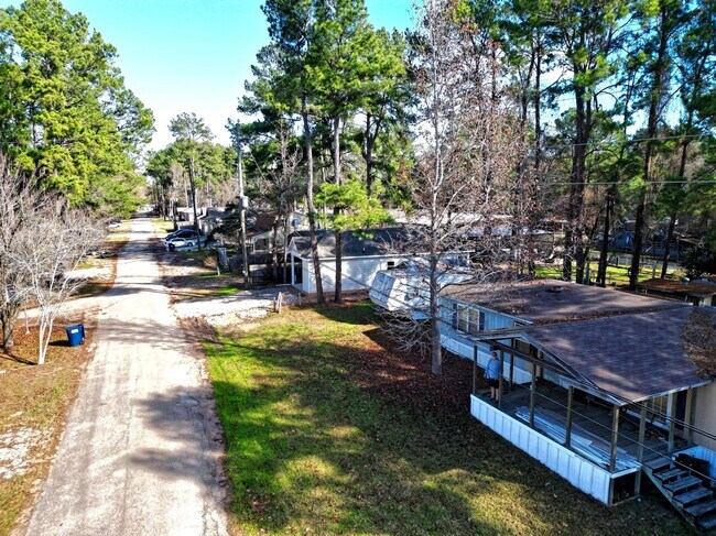 Foto del edificio - 9638 WARM Spgs