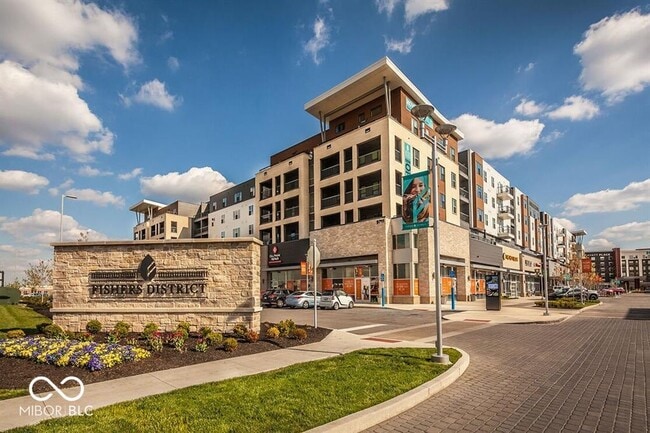 Building Photo - 9735 Junction