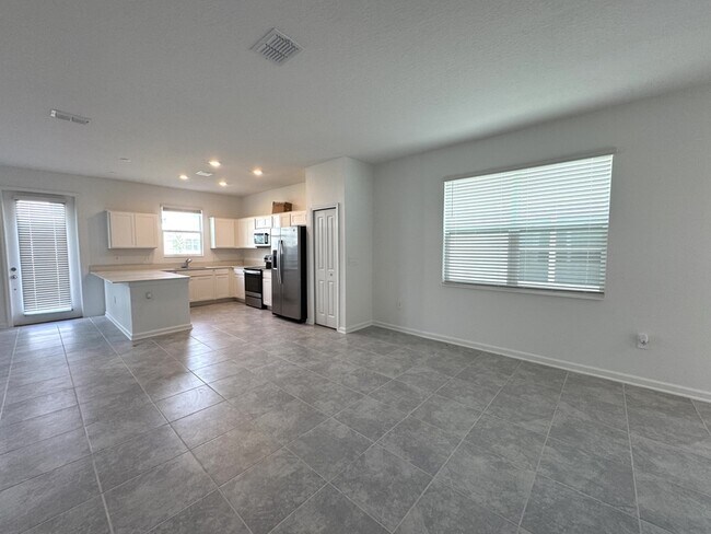 Building Photo - 336 Nine Iron Dr