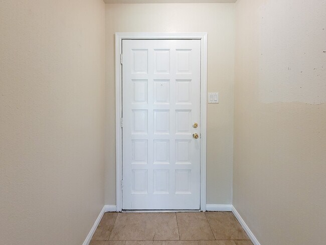 Foto del edificio - 3434 Gary Ln