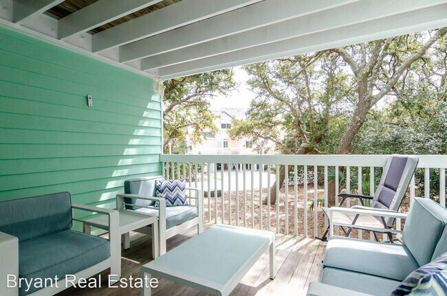 Building Photo - 3 br, 2 bath House - 2302A Surfrider Circle