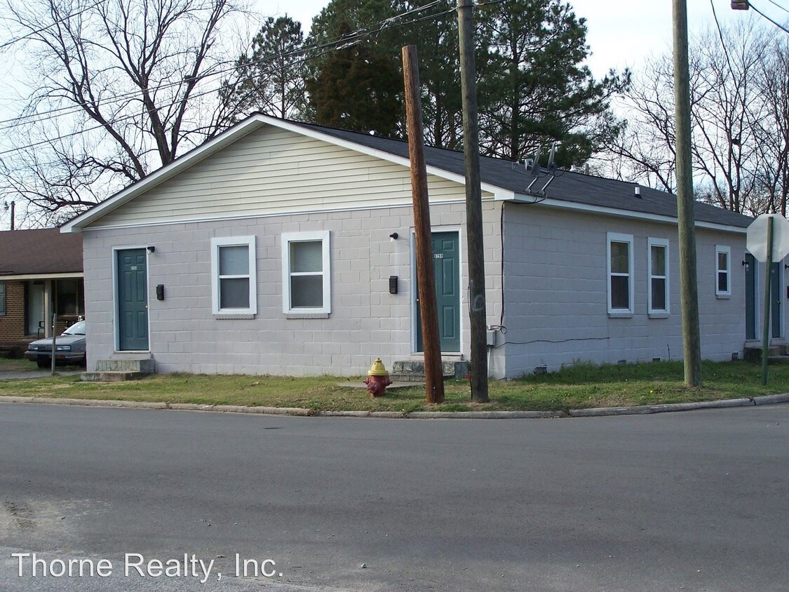 626 E Wilson St, Tarboro, NC 27886 Room for Rent in Tarboro, NC