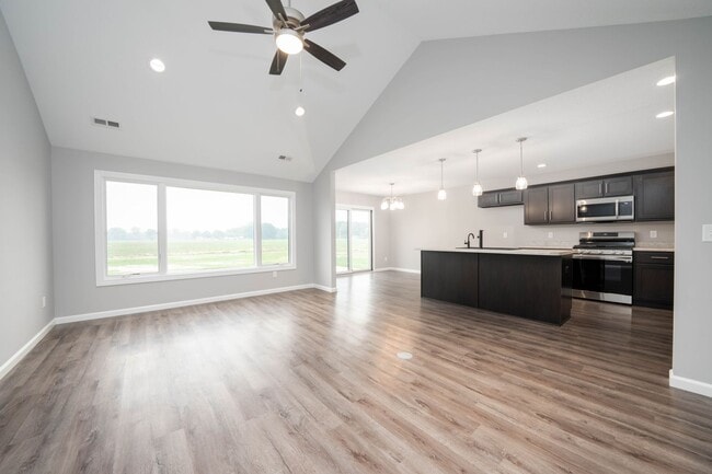 Interior Photo - Somerset Townhomes and Villas