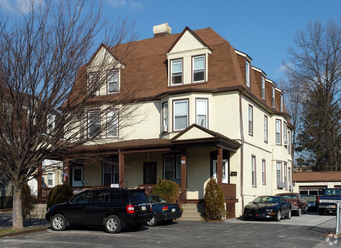 Primary Photo - 101-103 Baltimore Ave