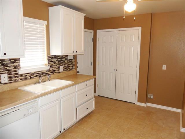 Foto del edificio - 108 S Cleveland Ave