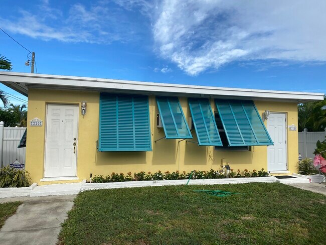 Foto del edificio - 220 4th SE Ave