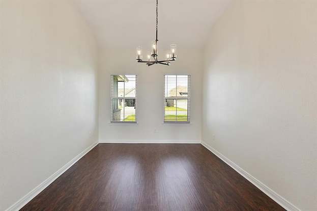 Foto del edificio - 2004 Theresa Dr