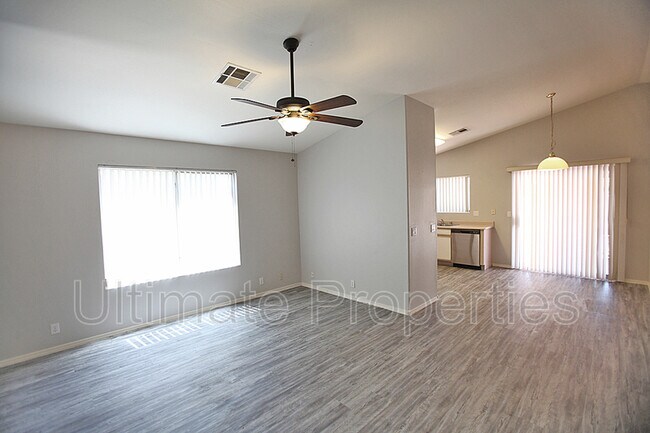 Building Photo - 16530 N 158th Ave