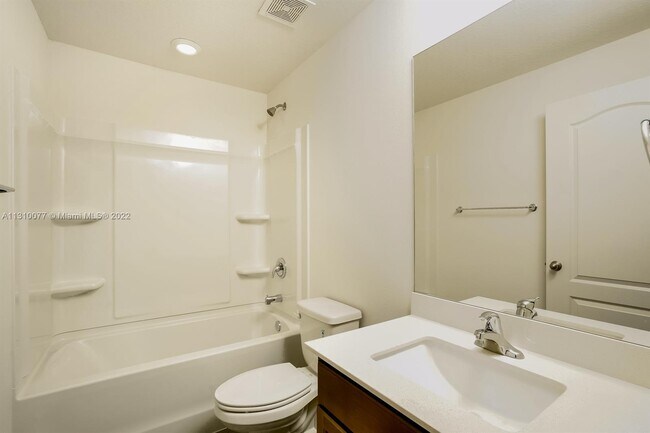 Foto del edificio - 2174 SW Wayne St