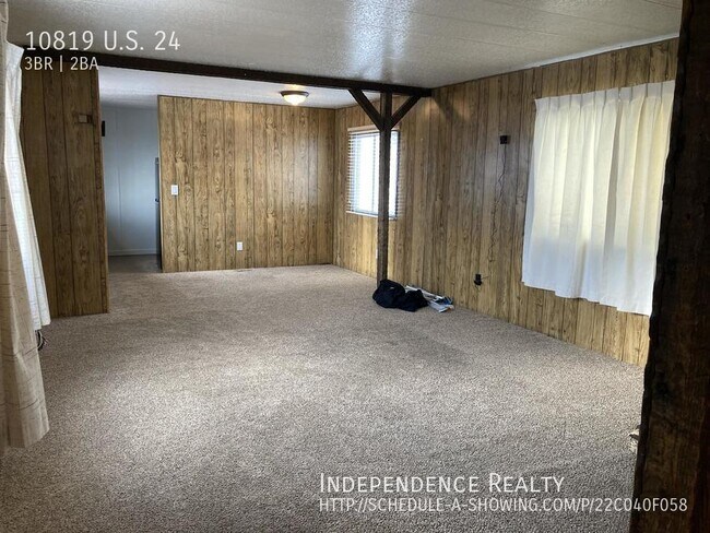 Building Photo - 10819 US-24
