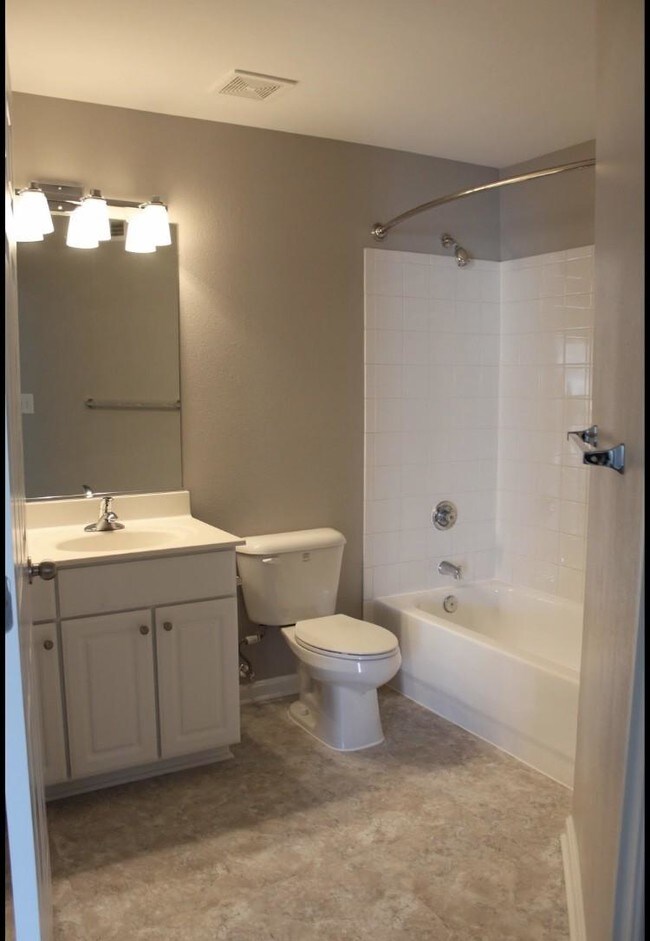 Building Photo - 1 bedroom in Camp Springs MD 20746