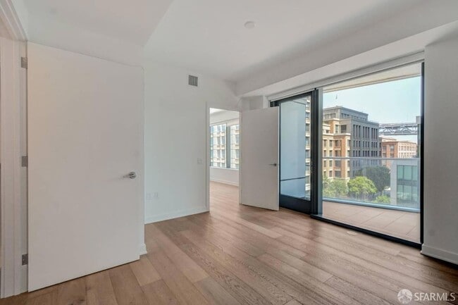 Foto del edificio - 280 Spear St