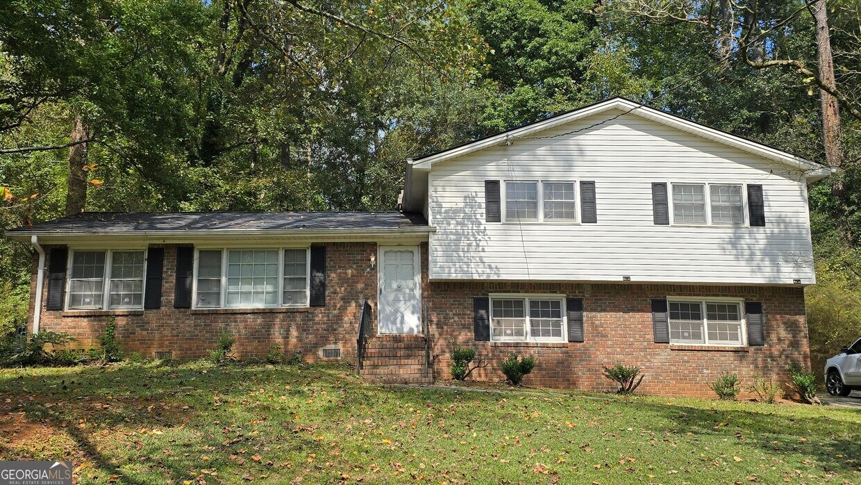 Primary Photo - 4892 Alpine Dr SW