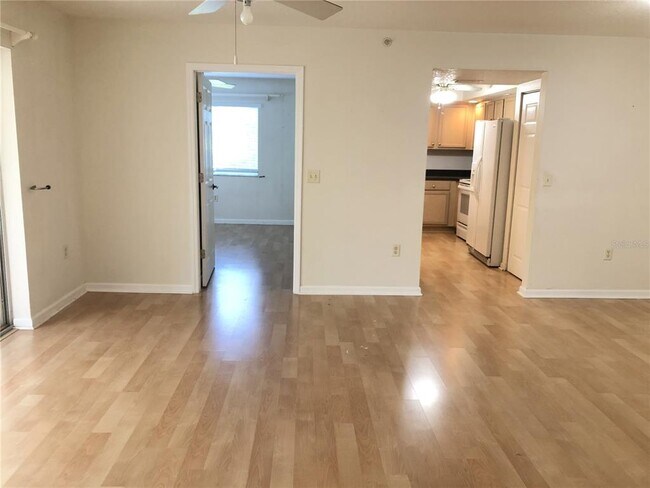 Foto del edificio - 1150 Carmel Cir