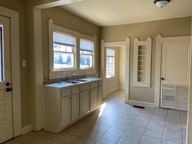 Foto del edificio - 617 10th Ct S