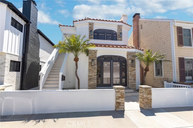 Primary Photo - 1321 W Bay Ave