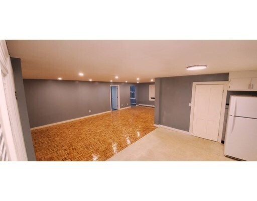 Building Photo - 203 Delmont Ave