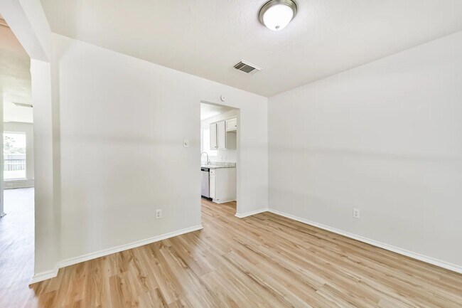 Foto del edificio - 106 Mango St