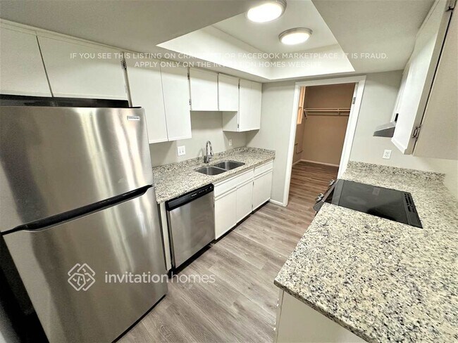 Foto del edificio - 617 E Carmen St