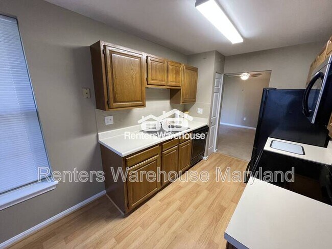 Foto del edificio - 3512 Thomas Pointe Ct