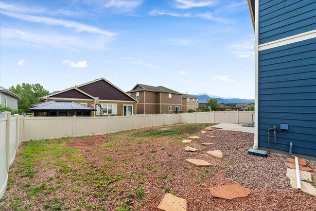 Building Photo - 2255 Chickhollow Dr