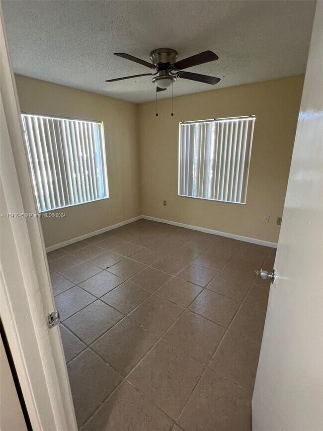Building Photo - 4057 NW 90th Ave