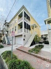 Building Photo - 713 Howard St