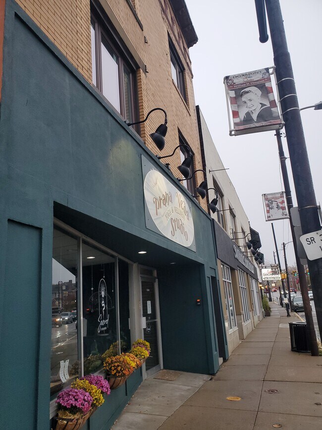 Front of Building - 3265 W Liberty Ave