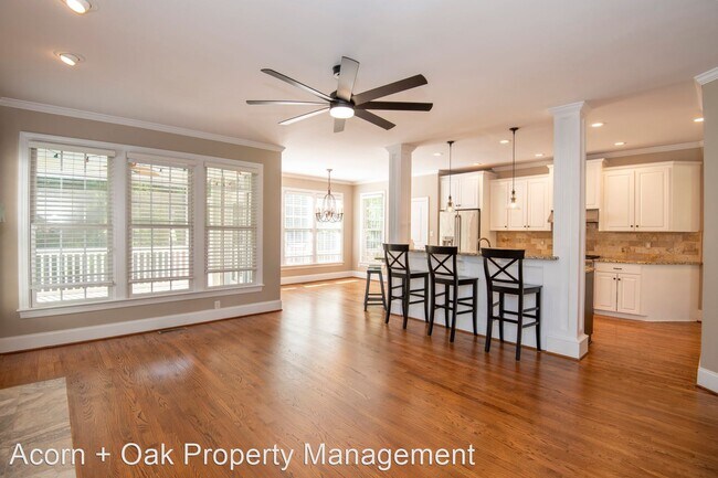 Building Photo - 4 br, 2.5 bath House - 108 Mary Kirk Place