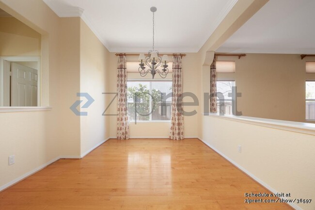 Foto del edificio - 5511 Brettonwood Ct