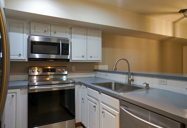 Foto del edificio - Town home just North of Hayden Ave