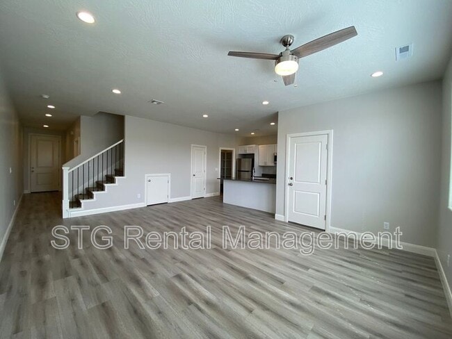 Building Photo - 4375 W 1200 S