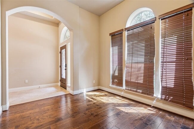 Building Photo - 27111 Hardwick Hills Ln