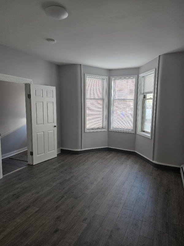 Building Photo - 32 N Earl St