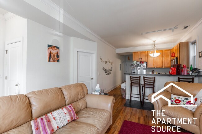 Foto del edificio - 1314 W Roscoe St