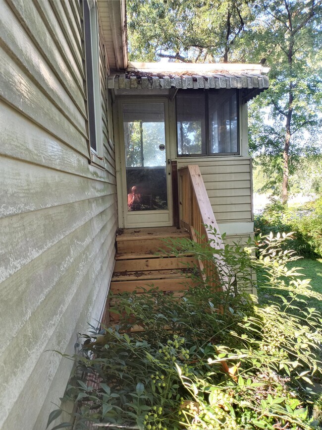 Foto del edificio - 1125 Crestwood Dr SW