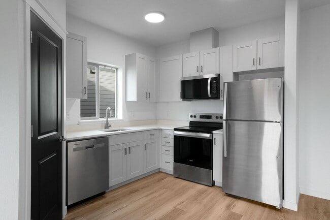 Interior Photo - Riddell Apartments