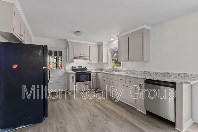 Foto del edificio - 329 S McPherson Church Rd