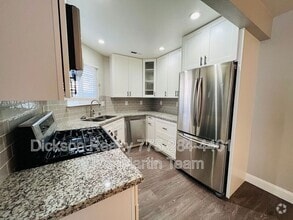 Building Photo - 2671 Sycamore Glen