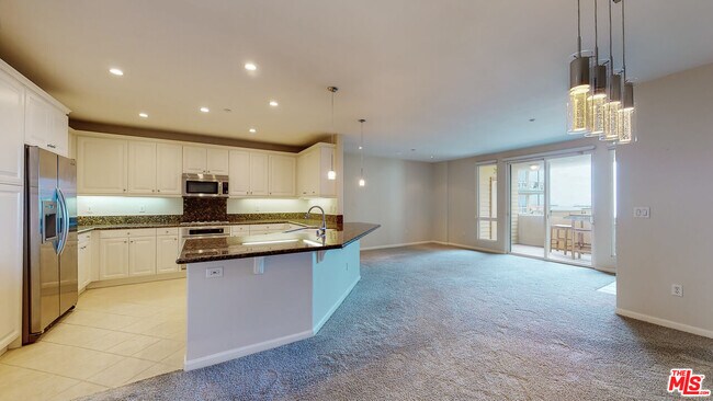 Foto del edificio - 1400 E Ocean Blvd