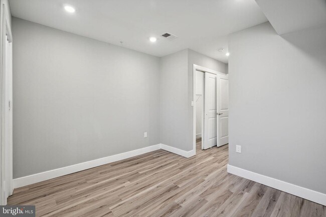 Building Photo - 4506 Merion Ave