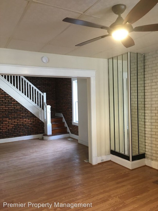 Building Photo - 3 br, 1 bath House - 2747 Wilkens Avenue
